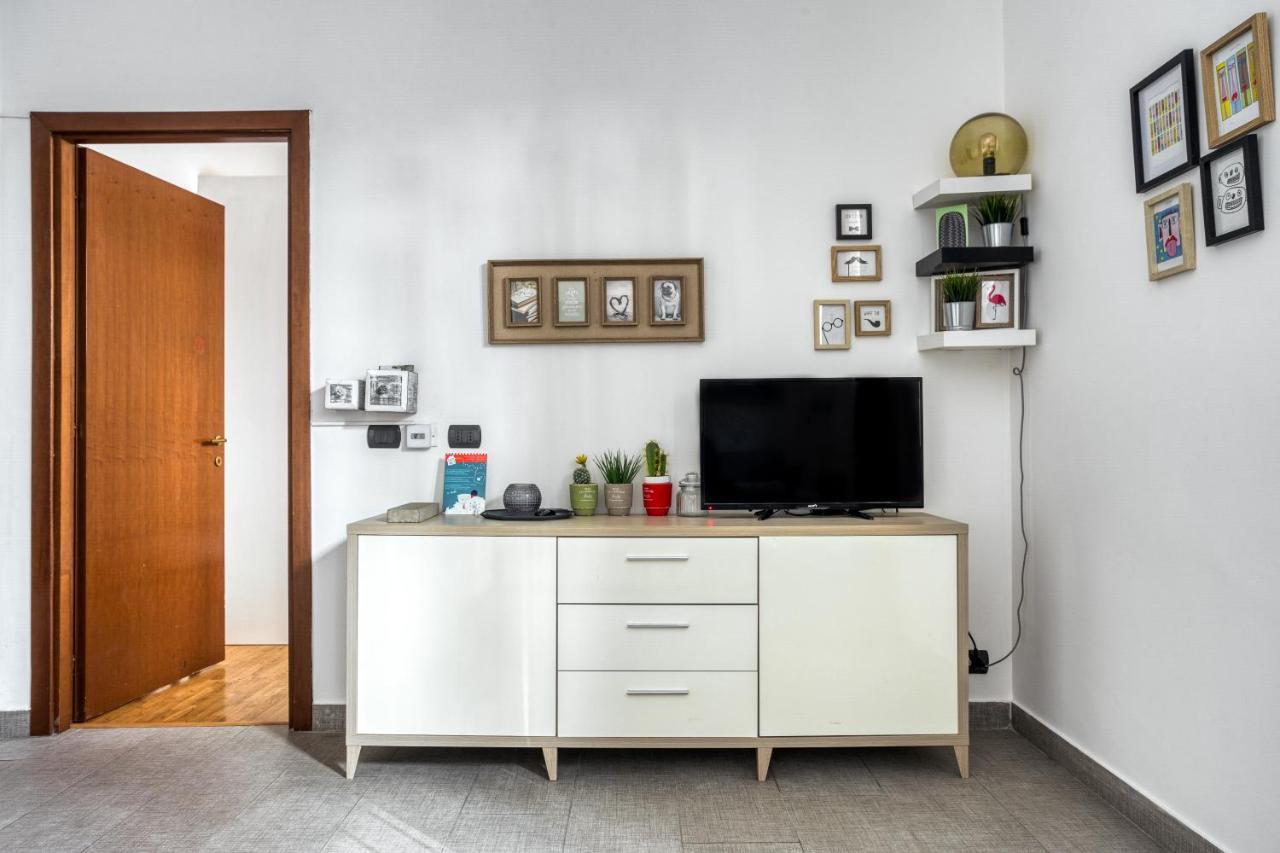 Tiburtina Apartment โรม ภายนอก รูปภาพ