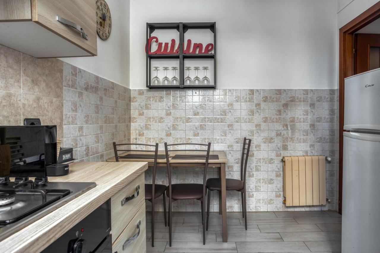 Tiburtina Apartment โรม ภายนอก รูปภาพ